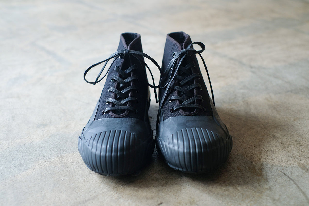 ALWEATHER - BLACK – GOODWEAVER STORE