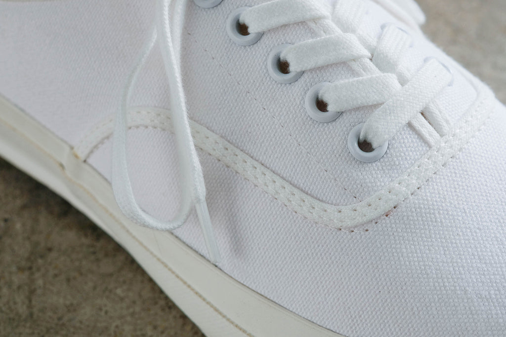 OXFORD - OPTICAL WHITE