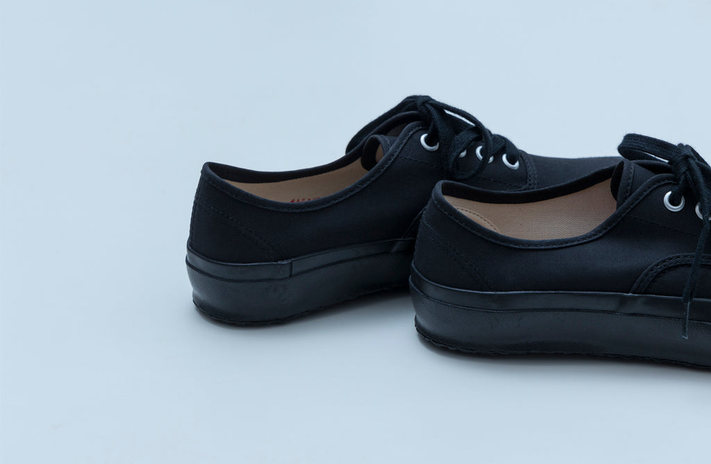 OXFORD - BLACK GABA