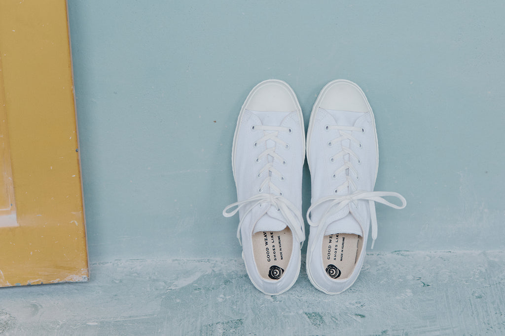 LOW OPTICAL WHITE
